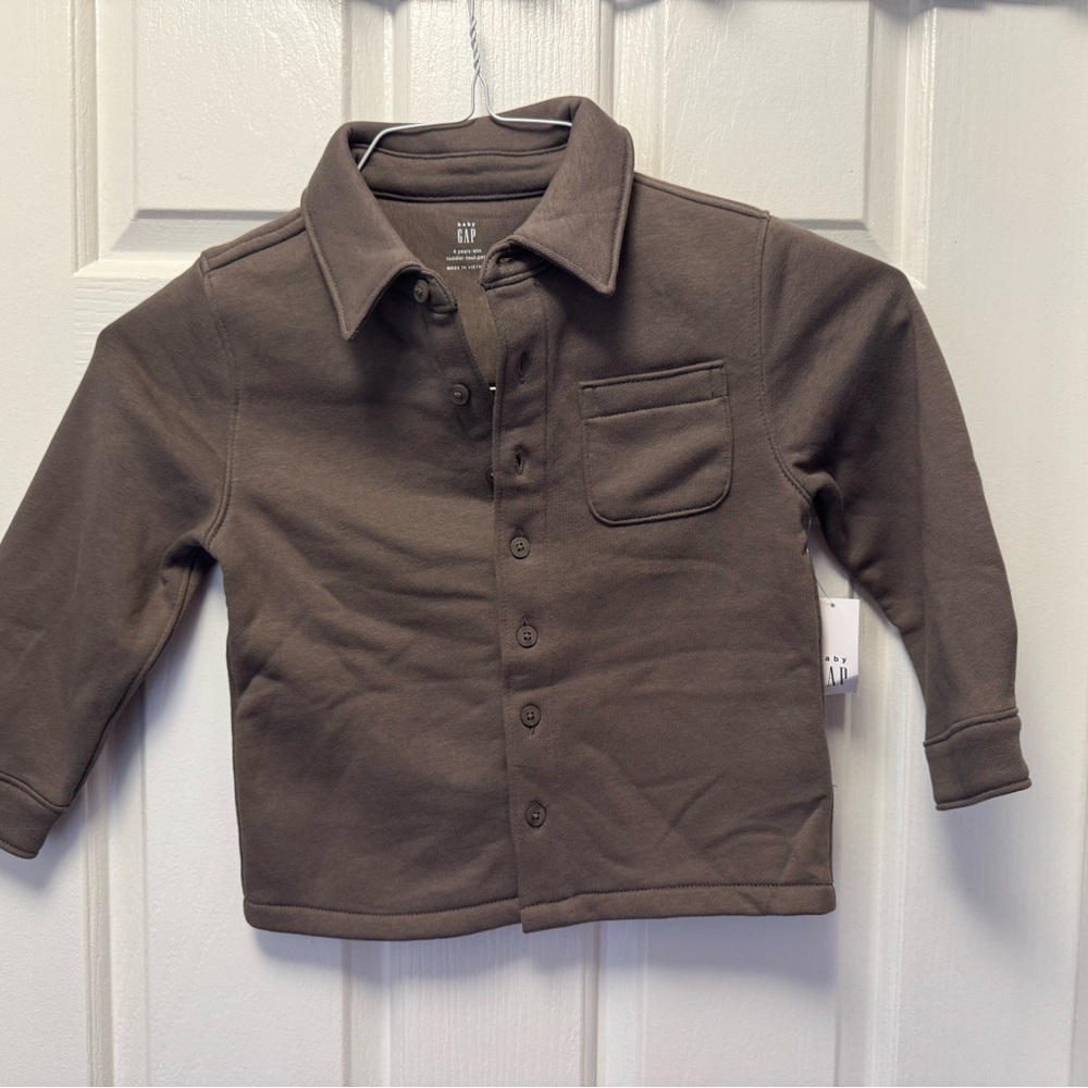 BNWT GAP Kids super soft fleece shirt sz 4T